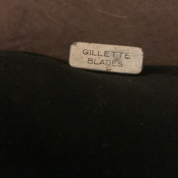 Rare 1940's - GILLETTE BLADE HOLDER and/or Match Holder | Collectors Item - Picture 3 of 4